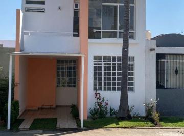 Casa en condominio 135m² Venta Jardines del Valle · Bonita Casa en Condominio Privado