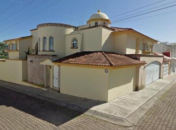 Casa de 5 habitaciones, Tepic · Venta de Casa en Tepic Nayarit