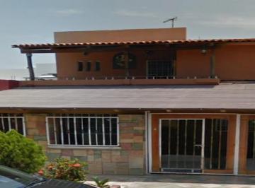 Casa de 3 habitaciones, Manzanillo · Casa de Recuperacion Bancaria