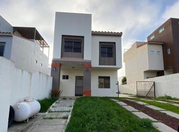 213aa6bb92122e74e000e394b590bf5b10a28b8b2ec4eb9ed5f6e24fc2ca5c30 · Casa en Venta, Residencial San Marino, Tijuana