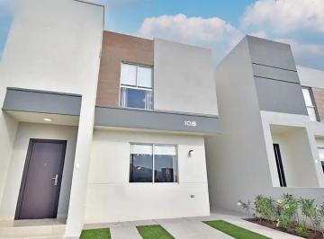 Casa de 3 habitaciones, Saltillo · Casa Enn Venta en Fraccionamiento Villas Castellanas