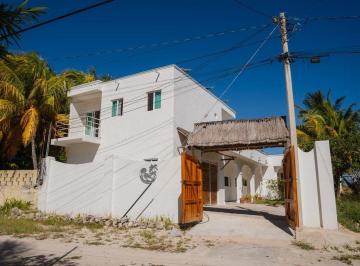 6ca0c6b05f54f0aa3c073a6327655160e4a59a3a70cd88e24b680082a5defd1e · Casa Amueblada Beachfront en Telchac Puerto