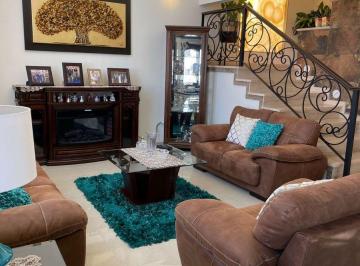 Casa de 3 habitaciones, Metepec · Venta de Hermosa Casa en Condado del Valle