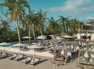 Departamento · 105m² · 2 Recámaras · 1 Estacionamiento · Departamento en Venta en Playa del Carmen de 2 Habitaciones Cerca de La Playa | con Alberca
