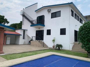 Casa · 500m² · 4 Recámaras · 6 Estacionamientos · Casa en Venta en Ampliación 3 de Mayo