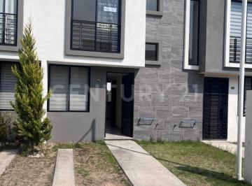 Casa · 55m² · 2 Recámaras · 1 Estacionamiento · Casa en Renta en Rio Residencial, San Francisco Ocotlan, Coronango, Puebla.