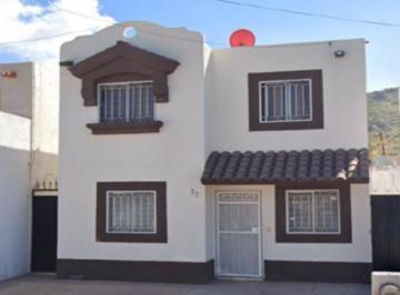 Casa de 3 habitaciones, Guaymas · Hermosa Casa con 3 Recámaras en Venta en Guaymas Centro