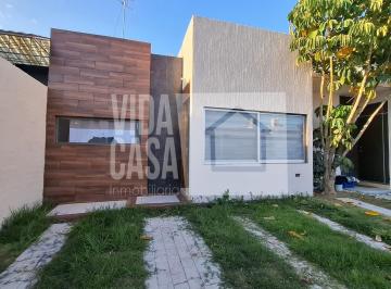 Casa · 100m² · 3 Recámaras · 2 Estacionamientos · Casa - Condominio Reserva Quetzales