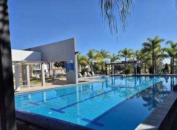 4065df59a523dbf05fa8f912354e9a774fa894af1102f1884174a88ec3105cd4 · Casa Nueva en Casa Fuerte Residencial