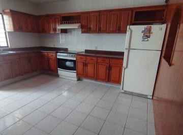d4e43097a07151b70172a3e3ed43476bca0c8a8c494d57c94022d82822440806 · Casa en Renta Col. Linda Vista, Zapopan