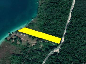 Terreno / Lote · 680m² · Terreno en Venta Frente a Laguna en Xul Ha, Bacalar