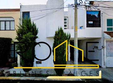 Casa de 3 habitaciones, Pachuca · ¡Casa a La Venta en Unidad Hab. Issste Pachuca Hidalgo, Trato Directo!