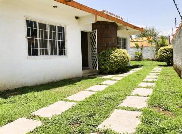 Casa · 80m² · 2 Recámaras · 2 Estacionamientos · Casa en Venta en Ahuatepec, un Solo Piso Cómoda y Practica.