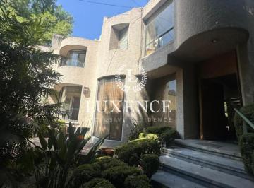 Casa · 434m² · 3 Recámaras · 2 Estacionamientos · Casa en Venta en Atlamaya, Álvaro Obregon