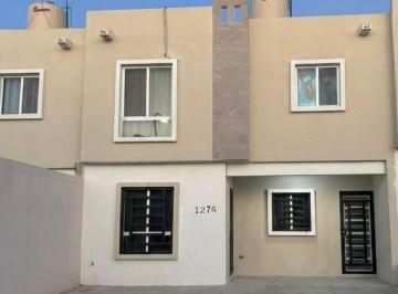 Casa de 3 habitaciones, Saltillo · Renta de Casa Totalmente Amueblada