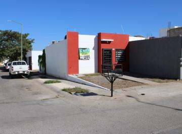 Casa de 2 habitaciones, Culiacán · Casa en Renta Valle Alto Culiacan