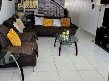Casa · 158m² · 3 Recámaras · Casa en Venta Colonia 2 de Abril Zona Av Américas Xalapa Veracruz
