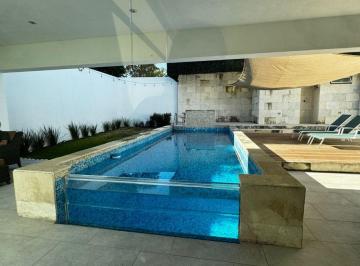 Casa de 4 habitaciones, Santiago · Hermosa Casa en Venta en Santiago, Nl | 4 Recámaras, Jardín y Alberca