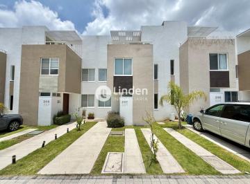 Casa · 131m² · 2 Recámaras · 2 Estacionamientos · Casa en Venta en Parque Kassia, Zona Lomas de Angelópolis IV, Puebla.