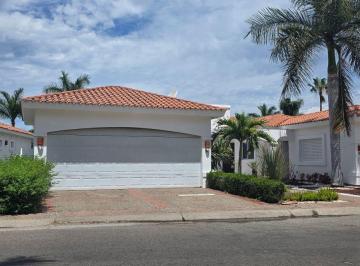Casa de 2 habitaciones, Mazatlán · Casa en Renta de 1 Planta Vista a La Marina en El Cid