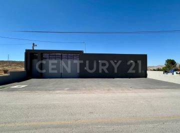 Local comercial · 470m² · 6 Estacionamientos · Salón de Eventos o Granja Familiar Campestre Las Alamedas, Chihuahua