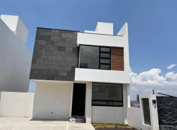 Casa · 156m² · 4 Recámaras · 3 Estacionamientos · Casa en Punta Esmeralda