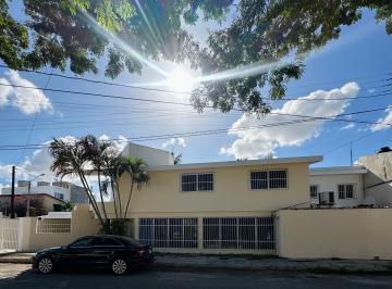 Casa de 4 habitaciones, Mérida · Hermosa Casa en Renta Jardines de Mérida