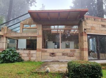 Casa · 120m² · 2 Recámaras · 5 Estacionamientos · Casa en Venta en Rancho Oyameyo