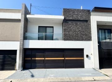 Casa · 161m² · 3 Recámaras · Casa - Santoral II
