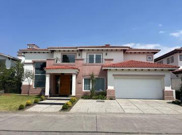 Casa en condominio de 3 habitaciones, Lerma · Casa en Venta en Los Robles, Lerma