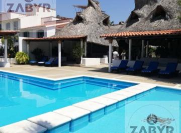 Casa en condominio · 200m² · 3 Recámaras · 2 Estacionamientos · Casa en Condominio - Acapulco de Juárez