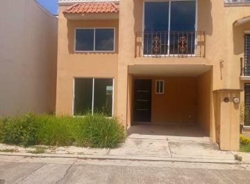 Casa en Venta de 3 habitaciones Arroyo del Maíz · Casa Venta Poza Rica Fracc Magnolias