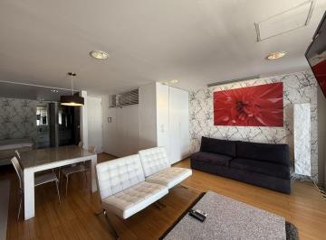1b81549037adbf9f22f66b4daa12d6ba27834e0ae680168caa40f3a0e8c90458 · Master Suite de Hotel Frente a Torre Wtc, Nápoles