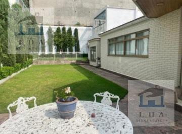 Casa · Venta Residencia 974 m² Lomas Hipodromo La Heradura