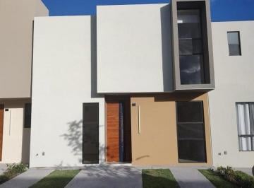 Casa en condominio · 120m² · 3 Recámaras · Casa en Condominio - Zákia