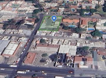 Terreno comercial · 1500m² · 50 Estacionamientos · Terreno Comercial en Los Volcanes