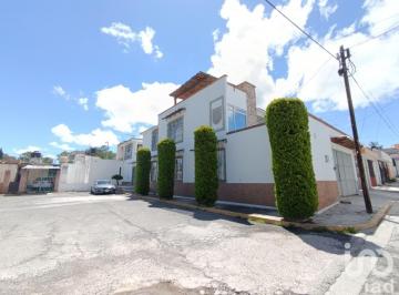 Casa · 244m² · 6 Recámaras · 1 Estacionamiento · Casa en Venta Tepeapulco, Sahagún Hidalgo