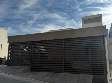 Casa de 3 habitaciones, San Pedro Garza García · Casa en Venta en Vista Real, San Pedro Garza García$27,500,000