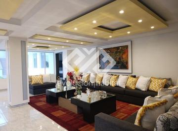 Casa de 5 habitaciones, Cuernavaca · Casa en Venta, en en Jardines de Reforma Cuernavaca de 1,180 m² de Terreno