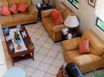 Casa en condominio de 3 habitaciones, Toluca · Estupenda y Amplia Casa en Fraccionamiento