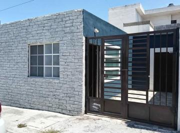 Casa de 1 habitación, Saltillo · Casa en Venta en Valle Dorado