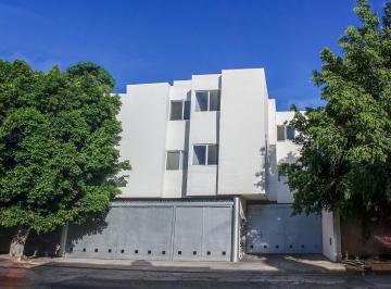 Departamento · 77m² · 1 Recámara · 1 Estacionamiento · Departamento en Planta Baja en Renta