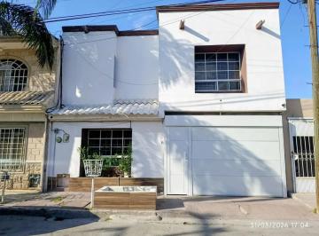 1 · Casa en Venta en Torreón Residencial, Torreón, Coahuila de Zaragoza