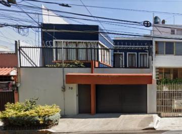 Casa de 3 habitaciones, Coyoacán · Casa en Venta C. 5 70, Coapa, Espartaco, Coyoacán, 04870 Ciudad de México, Cdmx