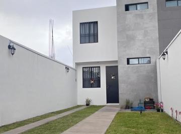 Casa · 117m² · 3 Recámaras · 2 Estacionamientos · Casa en Soledad de Graciano Sanchez Centro