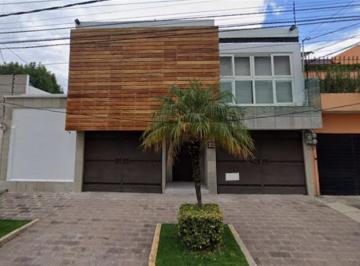 Casa de 5 habitaciones, Naucalpan de Juárez · Casa en Venta en Fernando González Roa 22, Cd. Satélite, Naucalpan de Juárez, Méx.