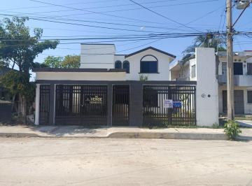 Casa · 3 Recámaras · 2 Estacionamientos · Casa en Venta Col. Solidaridad Voluntad y Trabajo