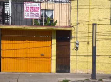 Casa de 3 habitaciones, Iztacalco · Vendo Casa Sola con Depto en Andrés Molina Enriquez, Col. Reforma Iztaccihuatl.