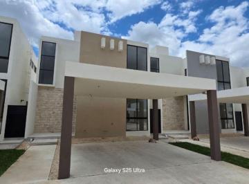 Casa en condominio de 2 habitaciones, Conkal · Se Vende Casa en Fraccionamiento Privado con Amenidades Al Norte de Mérida