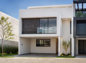 Casa · 350m² · 4 Recámaras · 2 Estacionamientos · Casa en Pre Venta en Lomas de Angelopolis III, Cascatta, Parque Tlaxcala, Puebla.